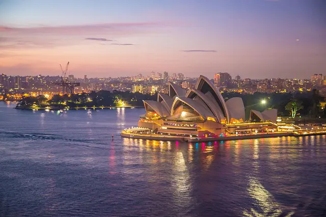 Sydney 4 - Thumb